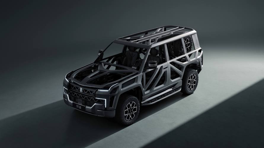 重庆彭水县蓝创海企业管理咨询仰望U8硬派越野的科技魅力，国能汽车对传统燃油车市场的冲击